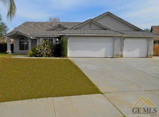 10000 Atakapa Ave, Bakersfield, CA 93312