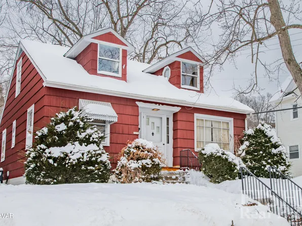 2236 Newberry St, Williamsport, PA 17701