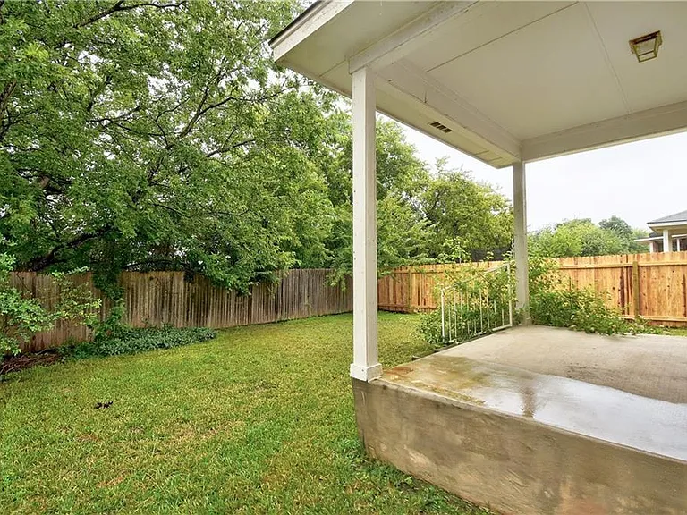 11515 James B Connolly Ln — Photo 20