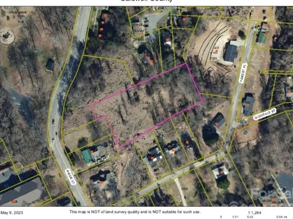 E Ridge Pl, Lenoir, NC 28645