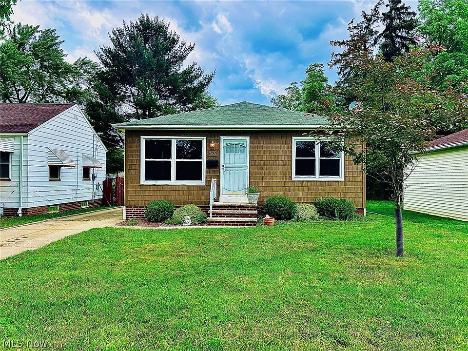1st image of 12605 Reindeer Ave