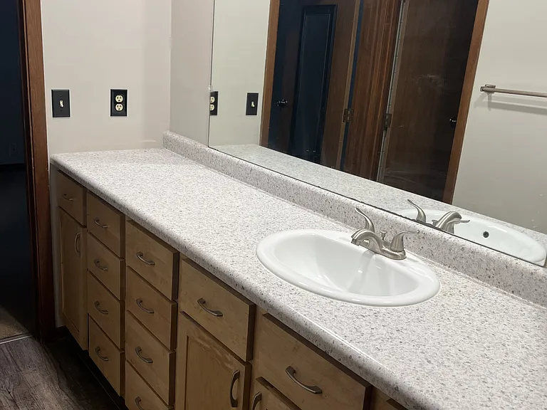 550 Kitrina Ave #1 — Photo 13