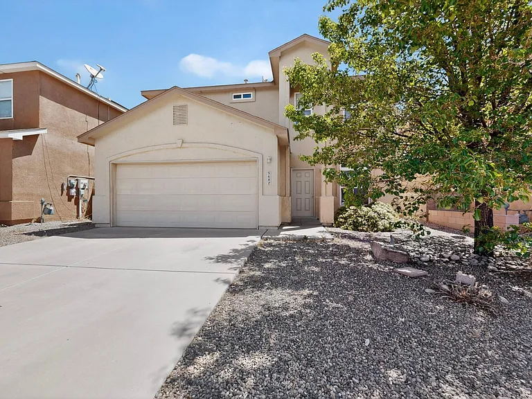 968 Molten Pl NW — Photo 2