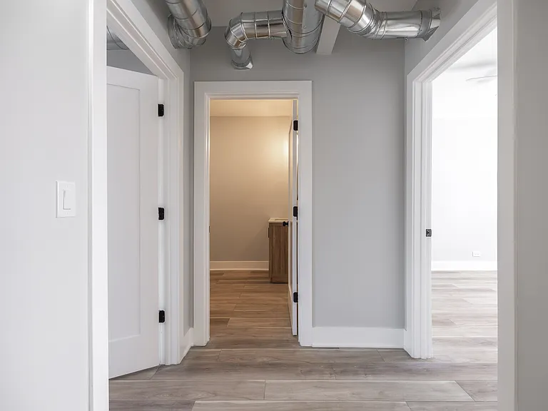 6148 N Francisco Ave — Photo 25