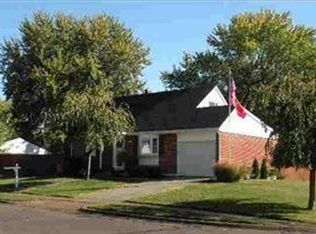 1547 Navajo Dr, Xenia, OH 45385