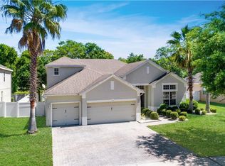117 E Bluewater Edge Dr, Eustis, FL 32736