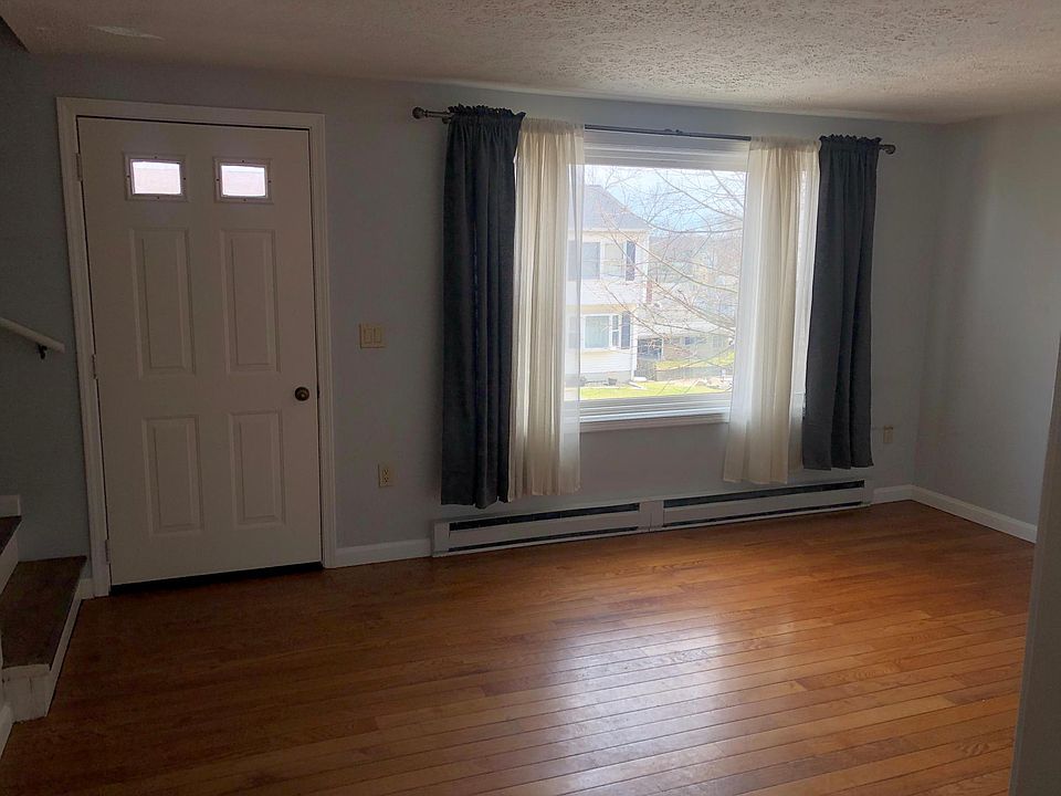 1st image of 20 Rice Ln #1