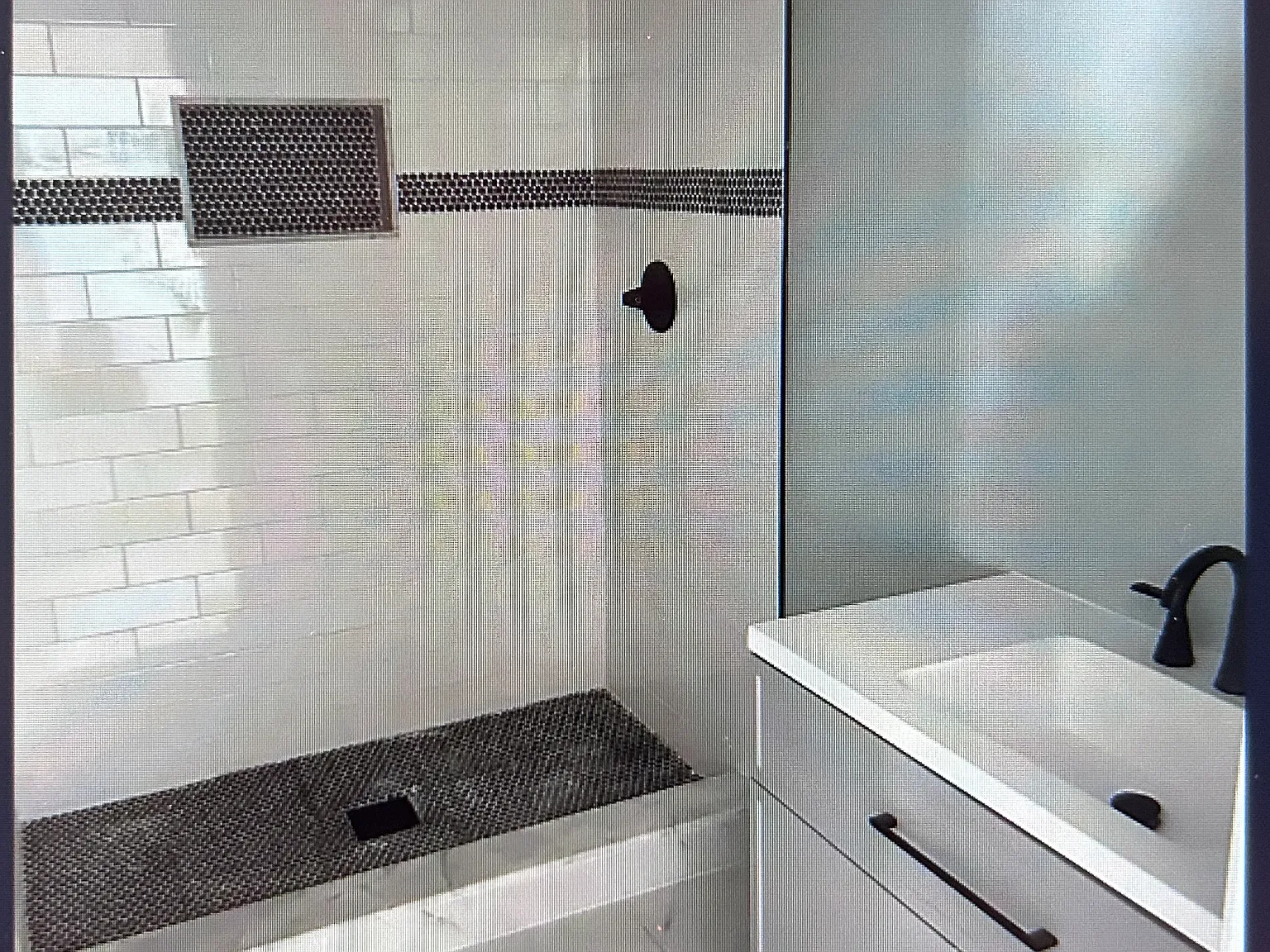 2 bed, 950 sqft, $1,850 — Photo 4