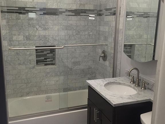 5th image of 1950 N Bissell St #2