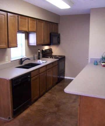 4th image of 5007 Coronet Ct