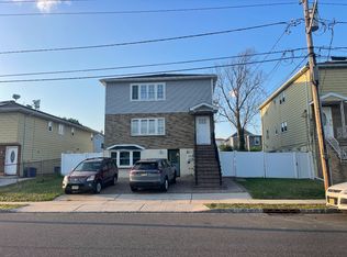 20 Noe St #1, Carteret, NJ 07008