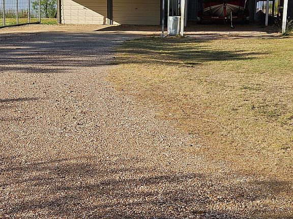 2nd image of 102 Lakeshore Dr