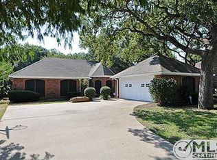 3945 Waterford Way, Denton, TX 76210