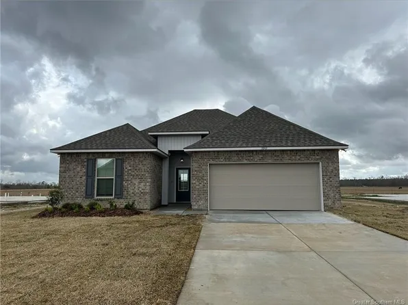 1842 Downing Rd, Lake Charles, LA 70611