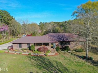 226 Giles Rd, Winder, GA 30680