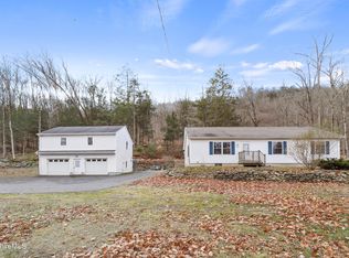 3039 Jacobs Ladder Rd, Becket, MA 01223