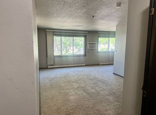 100 S Prairie Ave, Sioux Falls, SD 57104