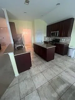 6611 Early Fall Dr — Photo 6