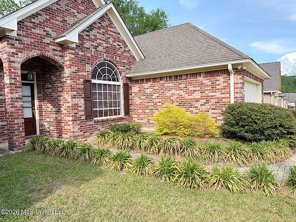 2nd image of 240 Pear Orchard Dr