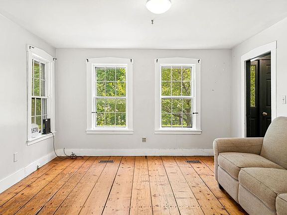 2nd image of 509 VT Route 110