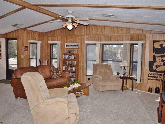 5th image of 1002 W Driftwood Dr