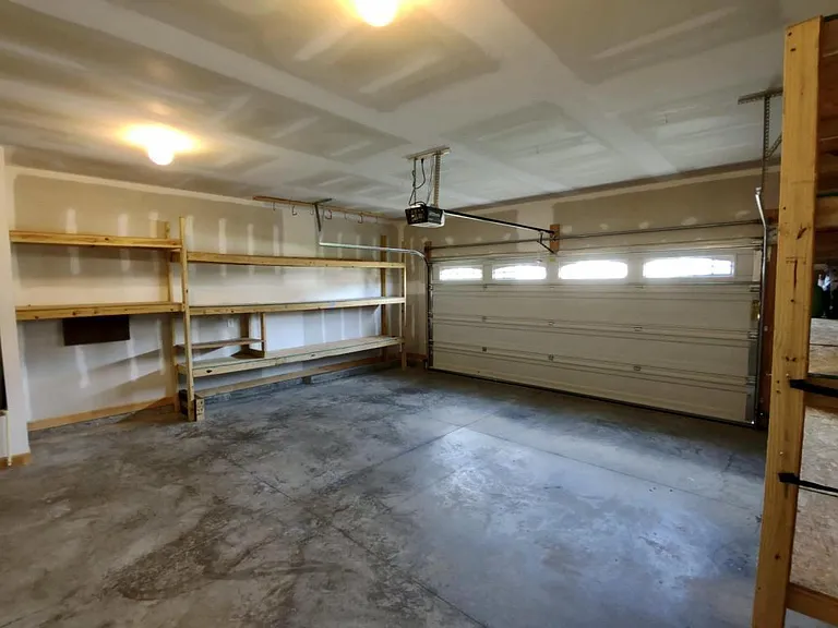 1525 Gallant Fox Ct — Photo 10