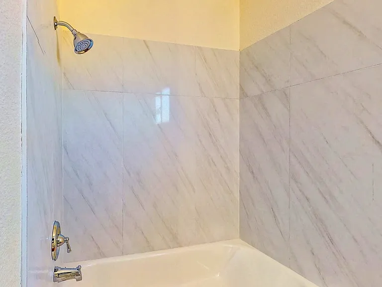 1302 Rexford Pl — Photo 15