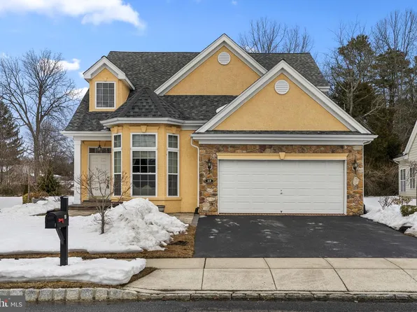 15 Kresson Ct, Berlin, NJ 08009