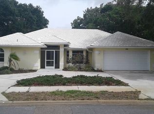 315 Woodvale Dr, Venice, FL 34293