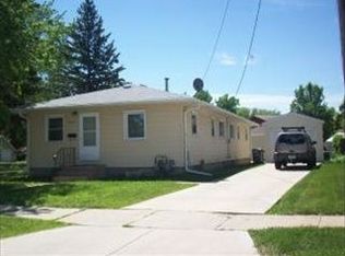 830 5th St NW, Rochester, MN 55901