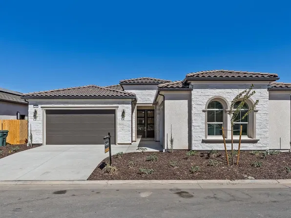 2548 N Annie Dr, Fresno, CA 93727