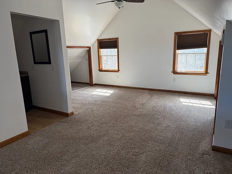 255 Drake Hill Rd — Photo 11