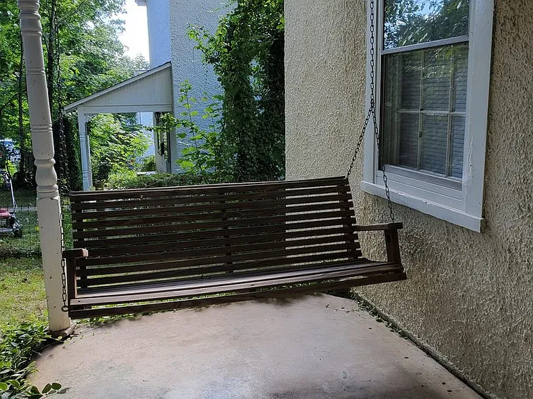 24 S Calhoun St — Photo 3