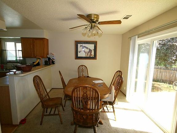 3rd image of 5086 Chico St