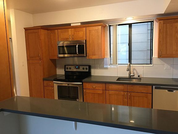4th image of 5 Murray St APT 102