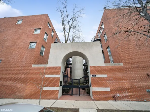 5400 S Hyde Park Blvd APT 13C, Chicago, IL 60615
