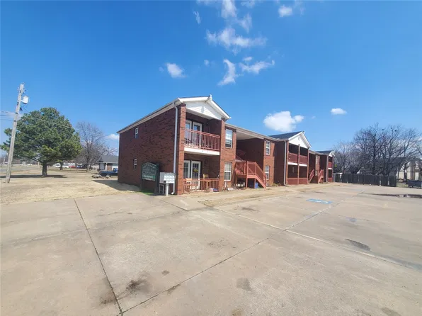 1420 N Pierce Ave, Wagoner, OK 74467