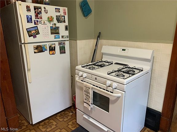 4th image of 3820-3822 Muriel Ave