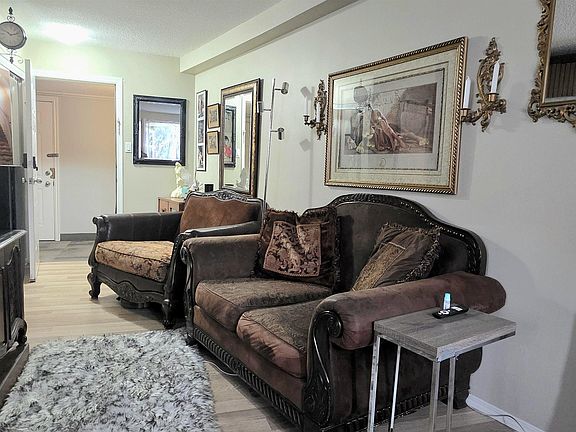 4th image of 8930 149th St NW #104