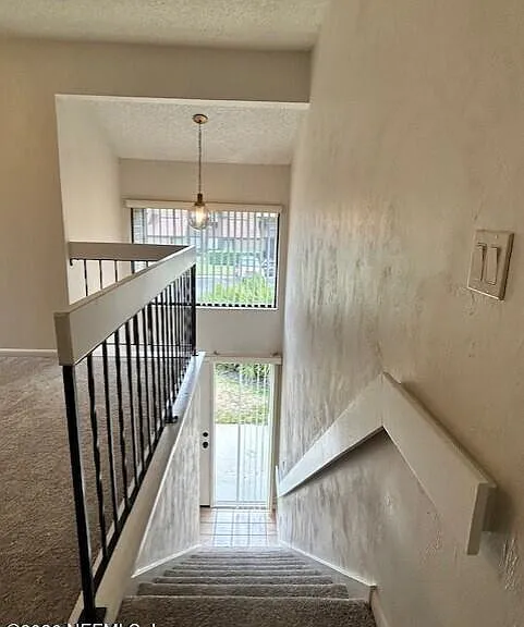 46 Hembury Ln — Photo 6