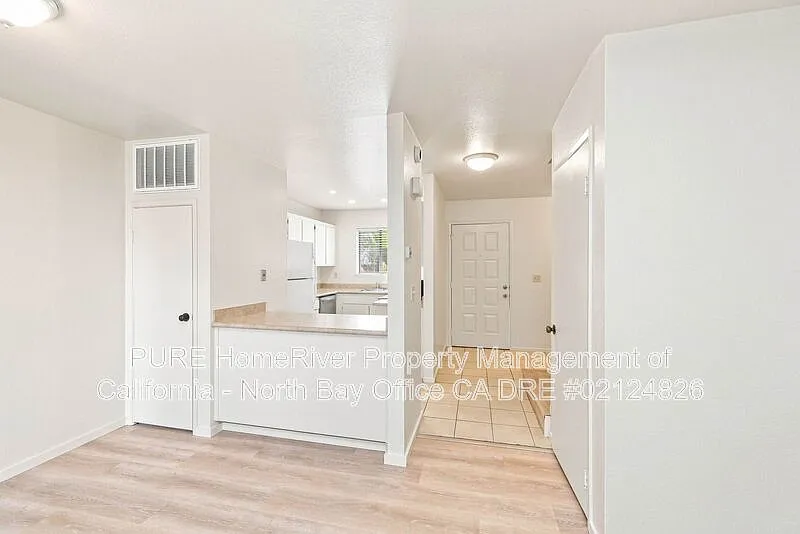 2 bed, 2.5 bath, 1197 sqft, $2,900 — Photo 4