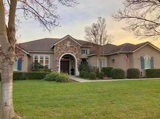 10266 Clover Ranch Dr, Sacramento, CA