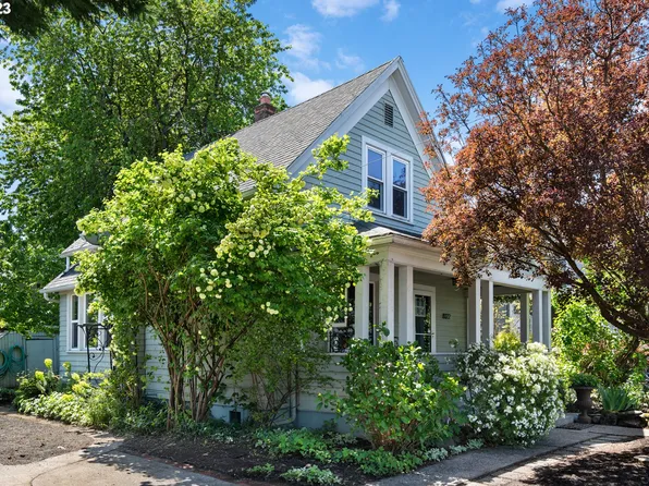 8122 SE Carlton St, Portland, OR 97206