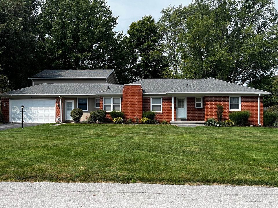 1st image of 841 Parkway Dr