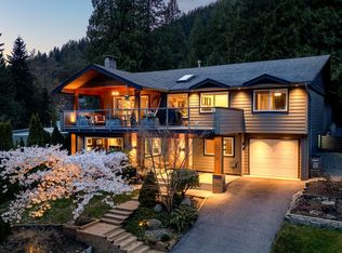 4515 Meadowbank Close, North Vancouver, BC
