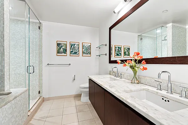 Sold by Compass | media 7