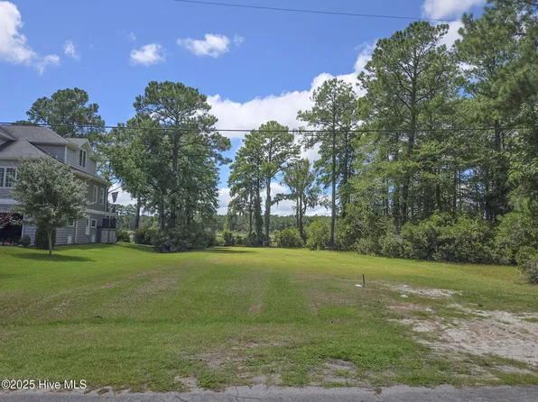 5204 Bucco Reef Road, New Bern, NC 28560