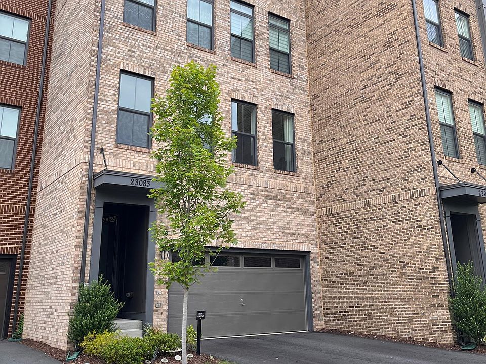 1st image of 23083 Sullivans Cove Sq