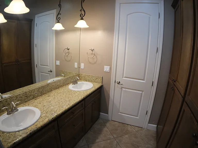 1313 Jordan Ave — Photo 17