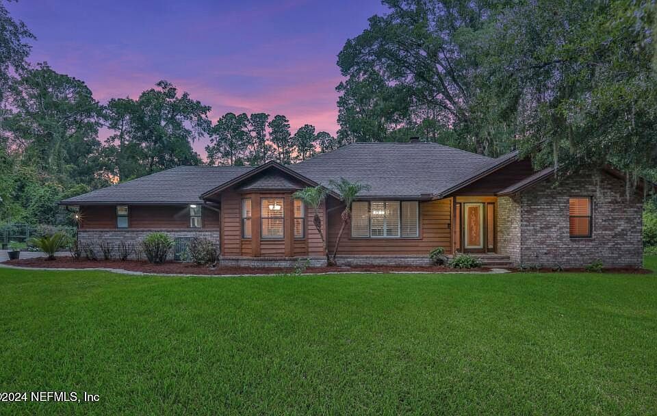 1st image of 3826 SCHOENWALD Lane